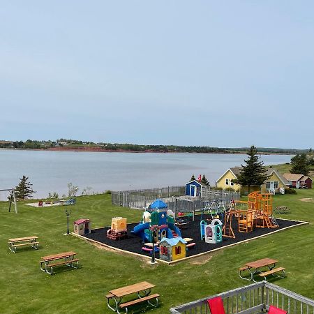Beach & Breeze Cottages Stanley Bridge エクステリア 写真