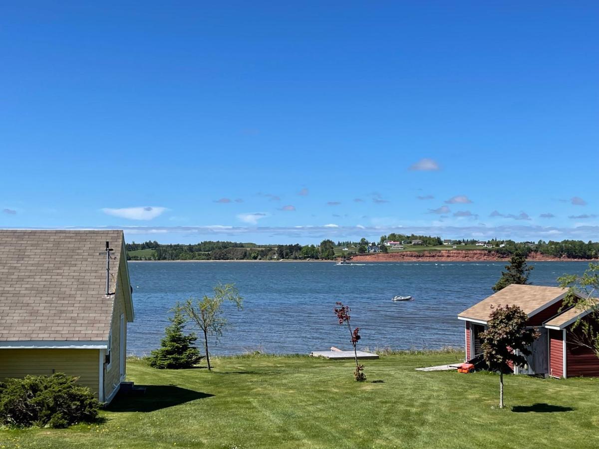 Beach & Breeze Cottages Stanley Bridge エクステリア 写真